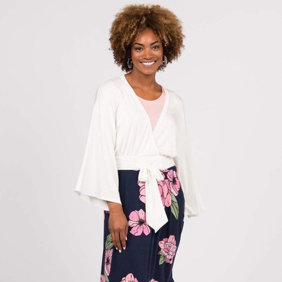 Agnes & Dora™ Kimono Tie Top White - Picture 1 of 1